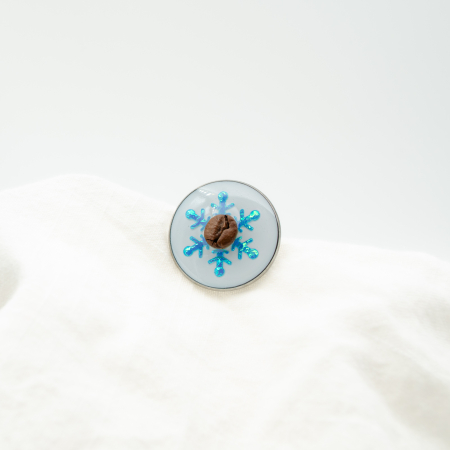 Brosa pin de Craciun cu Fulg de Zapada decorat cu bob real de cafea [1]