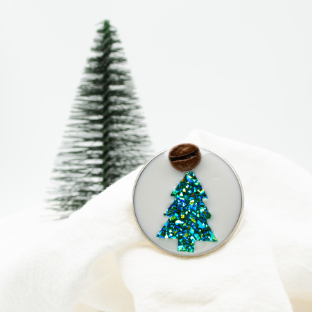 Brosa pin cu Brad de Craciun decorat cu bob real de cafea [7]