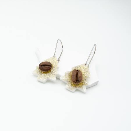 Cercei in forma de brad decorat cu bob de cafea si glitter galben [3]