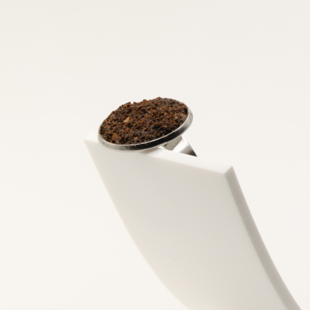 Inel POWER cu zaț de cafea [15]