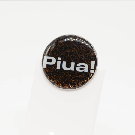 Mărțișor "Piua" pe fundal 'ScuZaț [7]