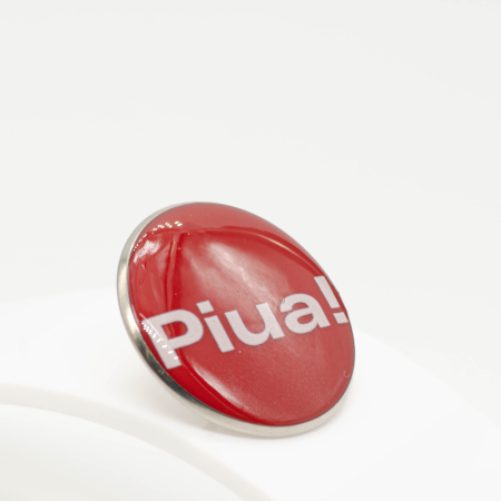 Pin "Piua" Roșu [2]
