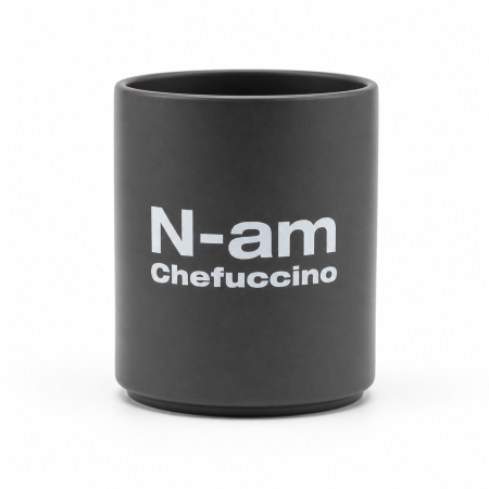 Pachet cadou „n-am chefuccino” x „taci umpic” cu 2 căni ceramice mate, broșă pin și stikere UV BeanBlingPachet cadou „n-am chefuccino” x „taci umpic” cu 2 căni ceramice mate, broșă pin și stikere UV BeanBling [6]