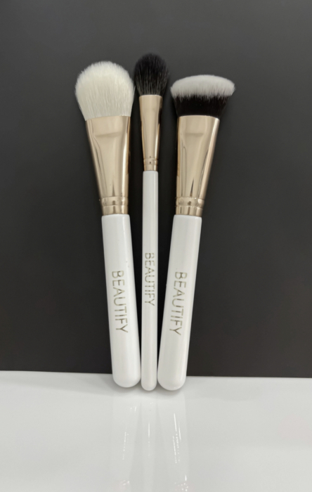 Pensula nr. 18 + buretel [3]