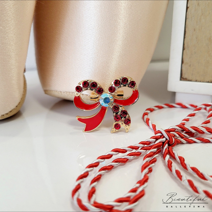 Brosa Martisor - in forma de funda cu pietre rosii [2]