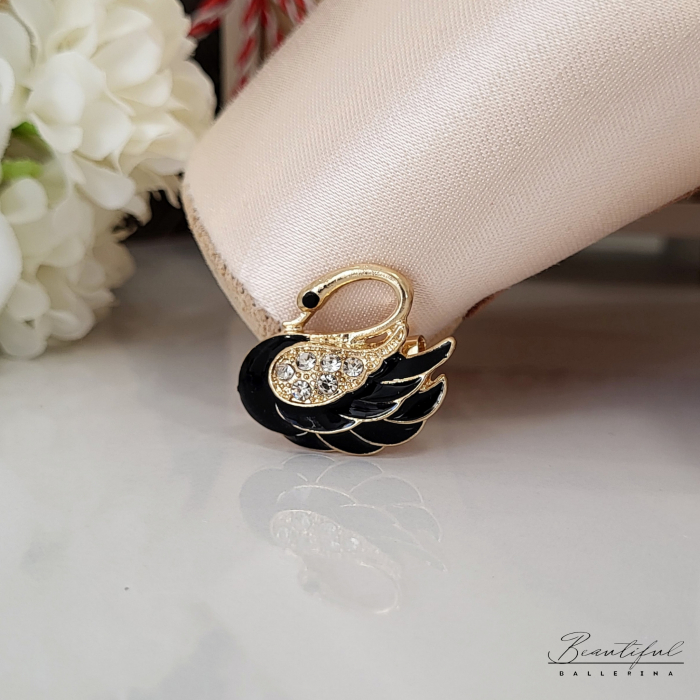 Brosa Martisor - in forma de lebada cu pietre albe [2]