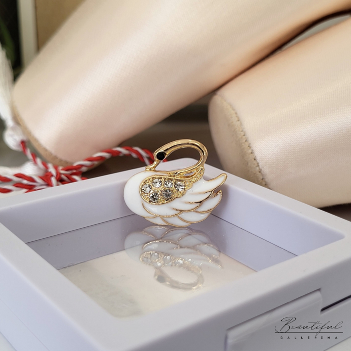 Brosa Martisor - in forma de lebada cu pietre albe [2]