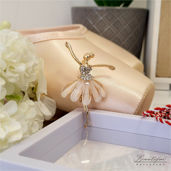 Brosa Martisor, mare - in forma de balerina cu pietre albe si petale sidefate alb/crem pe tutu [2]