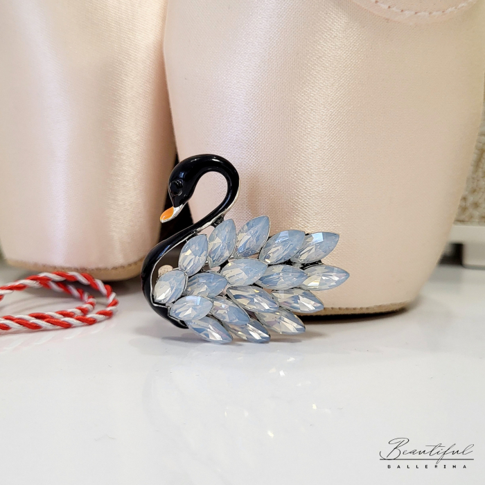 Brosa Martisor, mare - in forma de lebada neagra cu pietre alb natur [2]