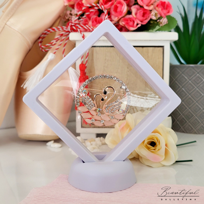 Brosa Martisor - mare, formata din doua lebede cu pietre [3]