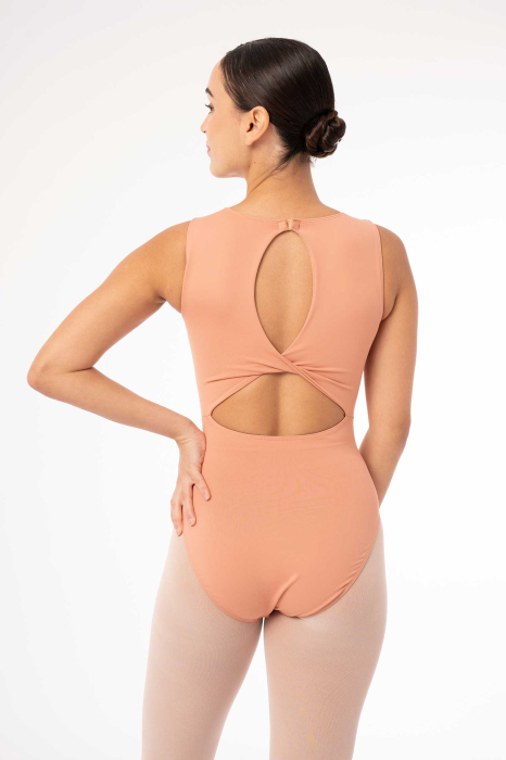 LEOTARD FENIX, Intermezzo [2]