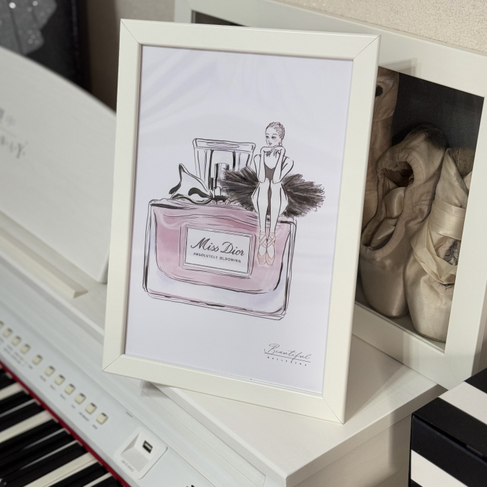 Tablou  Balerina - Parfum Miss Dior A4 [4]