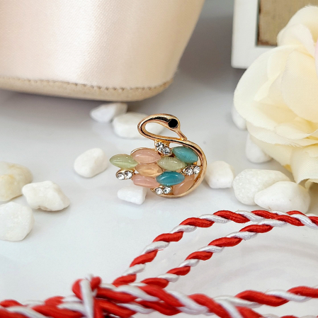 Brosa Martisor - in forma de lebada cu pietre colorate [1]