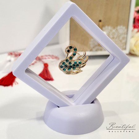 Brosa Martisor - in forma de lebada cu pietre verzi [1]