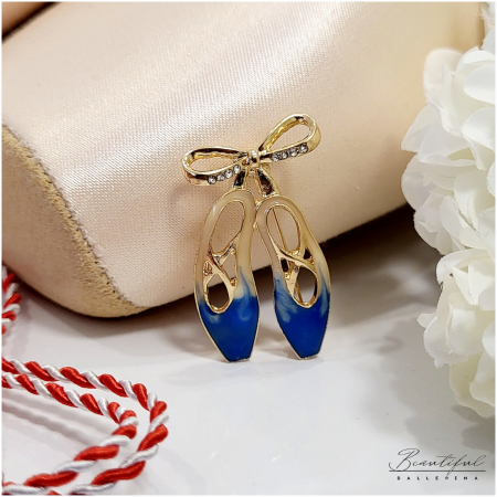 MARTIE - MARTISOR - Brosa Martisor - in forma de poante, albastre