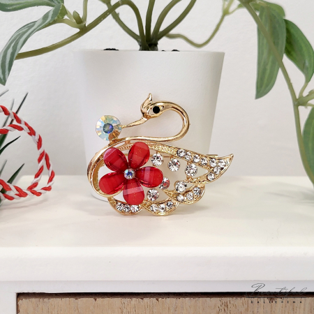 Brosa Martisor, mare - in forma de lebada cu pietre albe, multicolor si rosii [2]