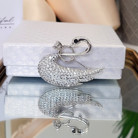 Brosa Premium - placata cu aur, in forma de lebada cu cristale Swarovski [1]