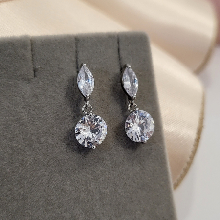 Shine on Stage - Cercei - Dulcinea Earrings