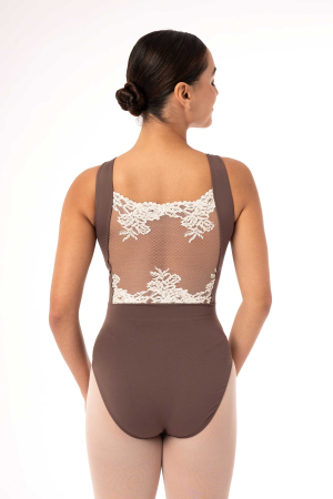 LEOTARD FABIOLA, Intermezzo [1]