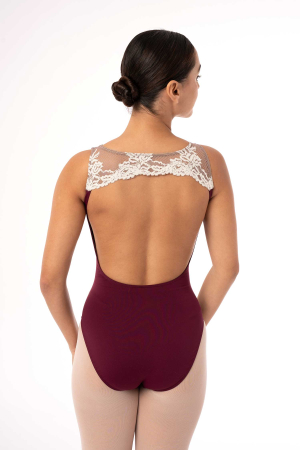 LEOTARD FINA, Intermezzo [1]