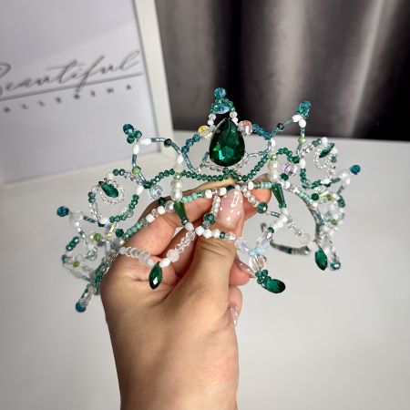 Tiara - green & white - Gulnara [5]
