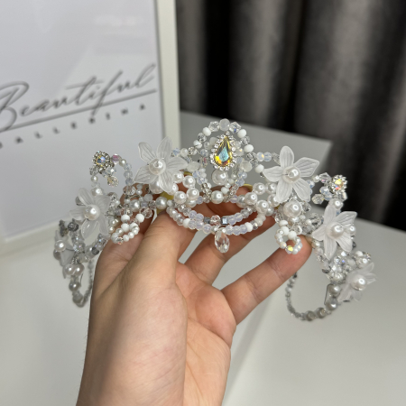 Tiara Model - Etoile - white with flowers [2]
