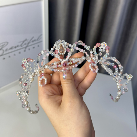 Tiara Model - Etoile - white & light pink - Aurora [1]