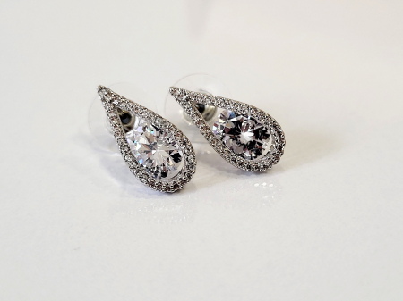 Variation Earrings - White/White [1]