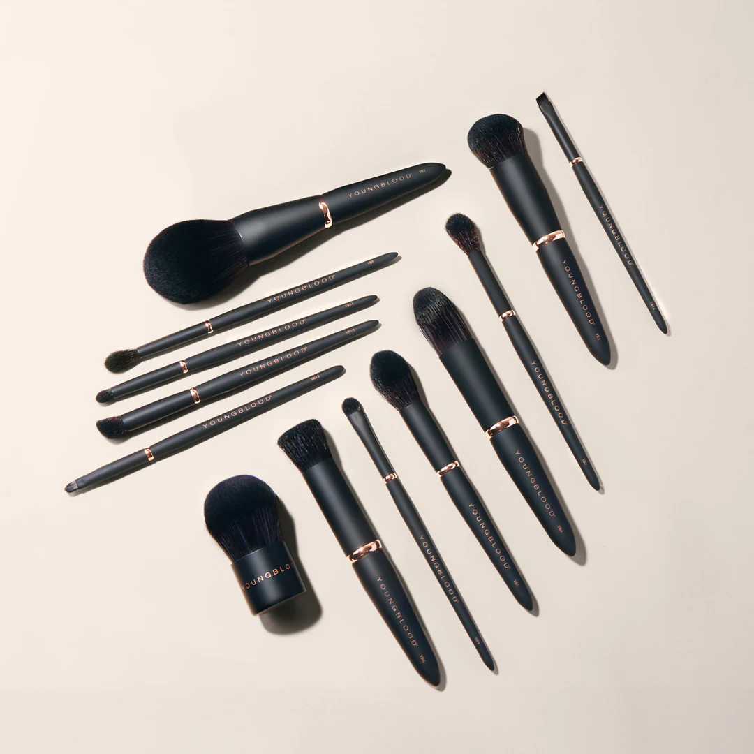 YB3 Liquid Buffing, Pensula pentru Fond de Ten Lichid YB3 Luxe [4]