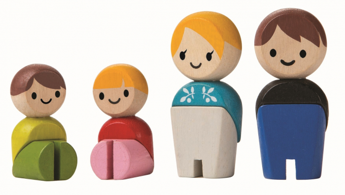 Familia de papusi - figurine din lemn [1]