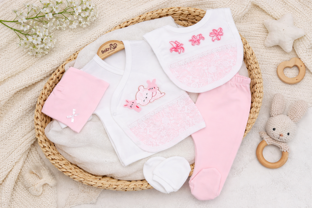 SET BODY BEBELUS FETE 0-3 LUNI 5 PIESE CU FLORI ROZ [2]