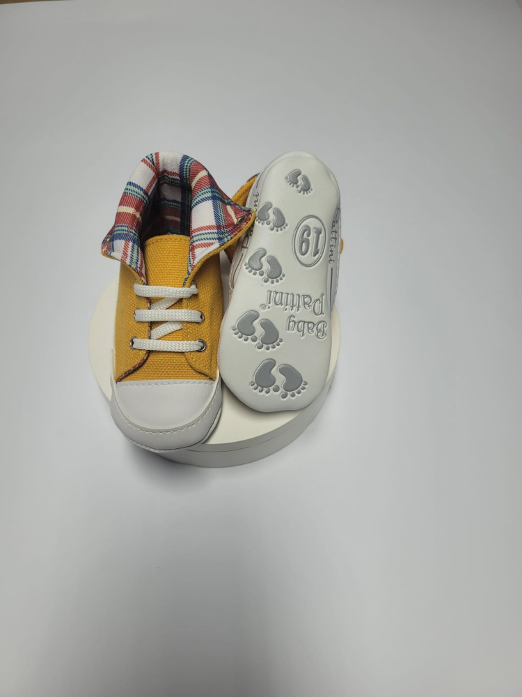 Adidasi bebe galbeni cu interior in carouri Pattini [3]