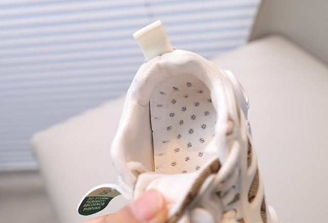 Adidasi CREM cu ALB cu luminite [5]