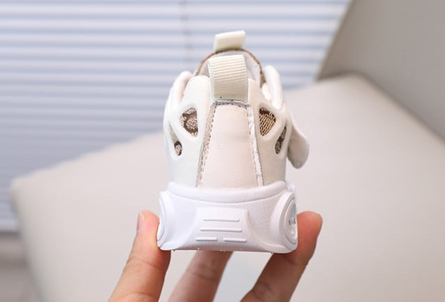 Adidasi CREM cu ALB cu luminite [6]