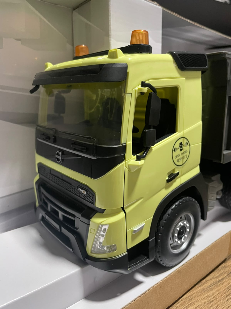 Basculanta cu telecomanda Volvo scara 1:20 licentiata 6 ani+ [7]