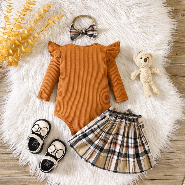 Costumas cu body maro si fustita in carouri - Teddy [5]