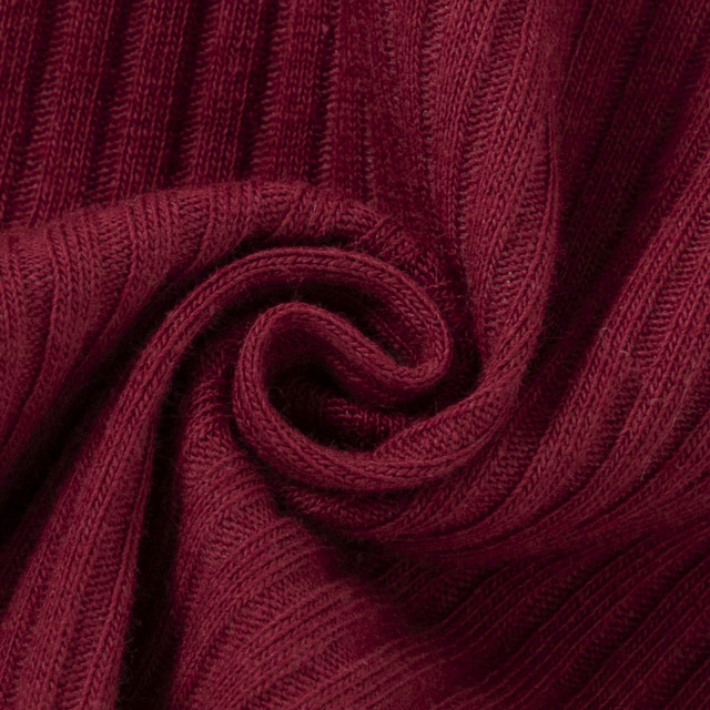 Costumas cu body visiniu si pantaloni scurti - Flower [10]