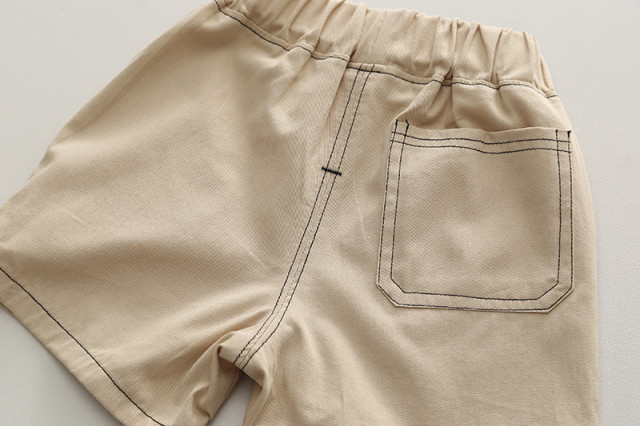 Costumas pentru baietei cu tricou tip polo in dungi verzi si ivoire [6]