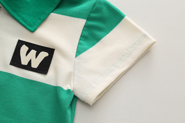 Costumas pentru baietei cu tricou tip polo in dungi verzi si ivoire [14]