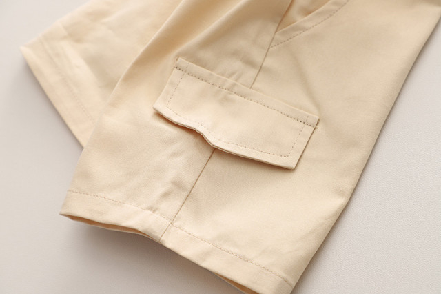 Compleu baieti tricou vernil si pantaloni crem The Top [5]