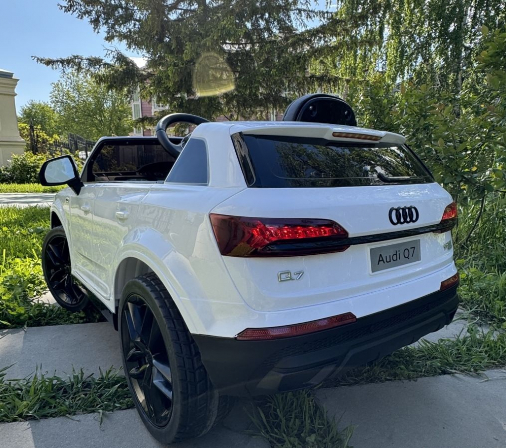 Masinuta electrica Mercedes GLC Coupe copii cu telecomanda roti EVA scaun piele ECO [11]