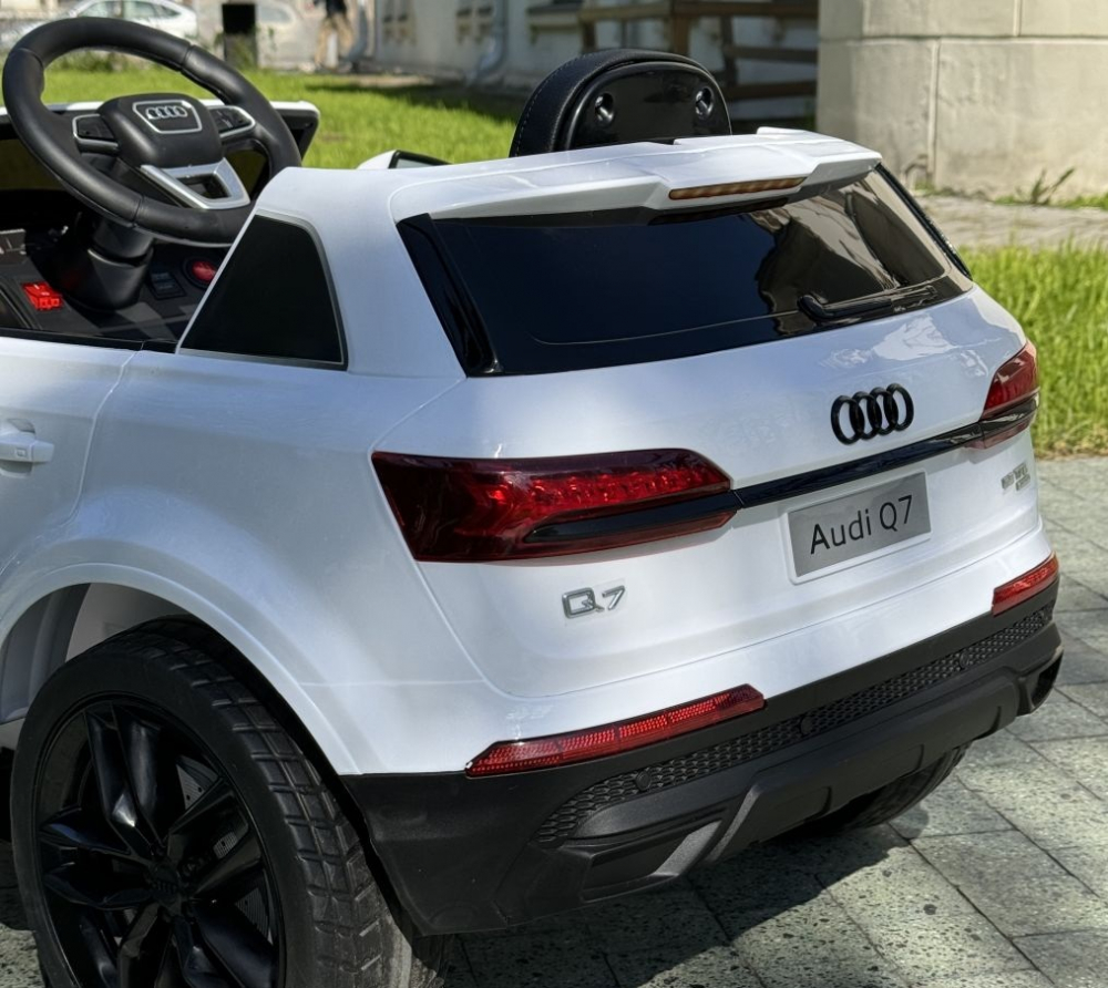Masinuta electrica Mercedes GLC Coupe copii cu telecomanda roti EVA scaun piele ECO [12]