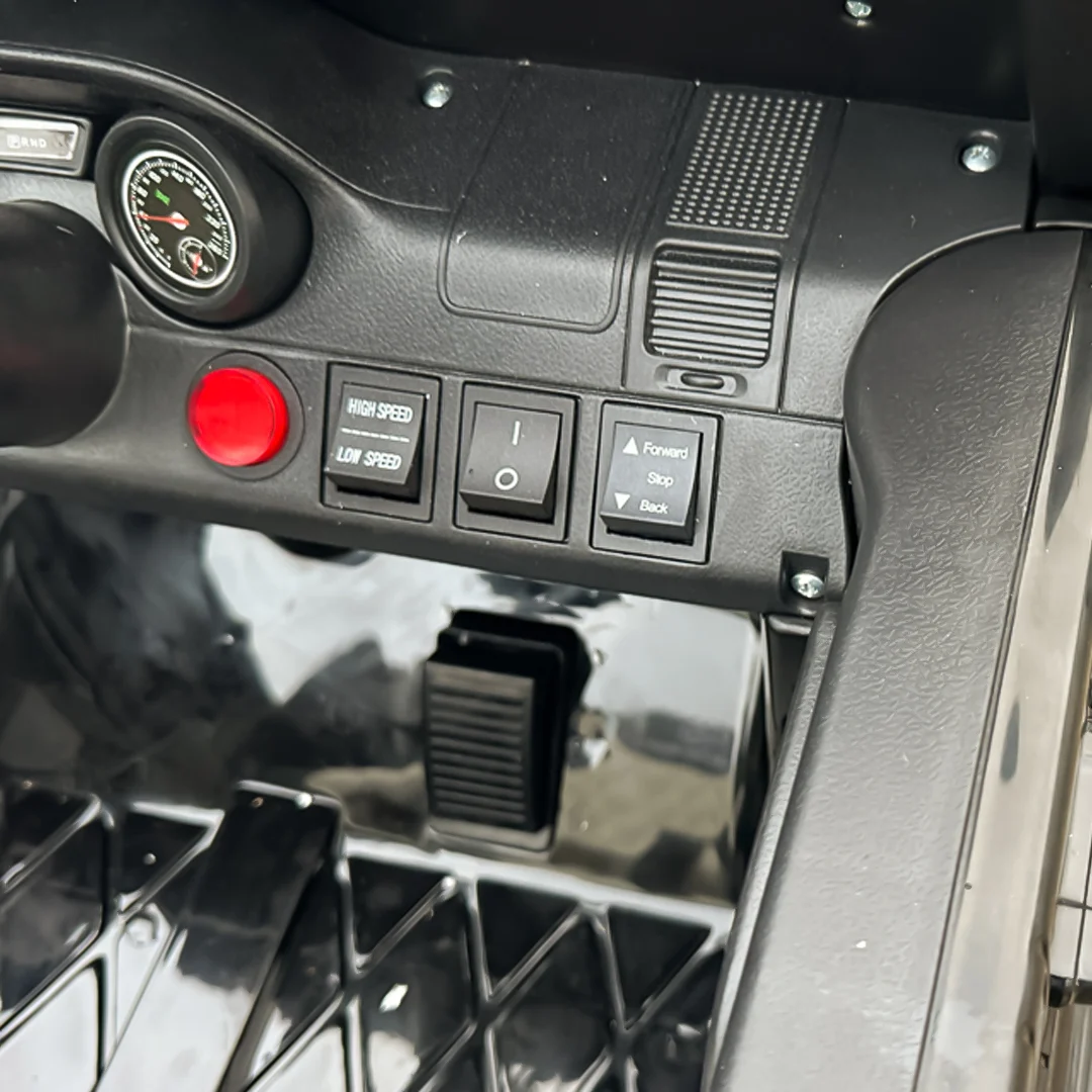 Masinuta electrica Mercedes G63 AMG 6x6 cu licenta 6x45W roti EVA telecomanda 2.4G negru [9]