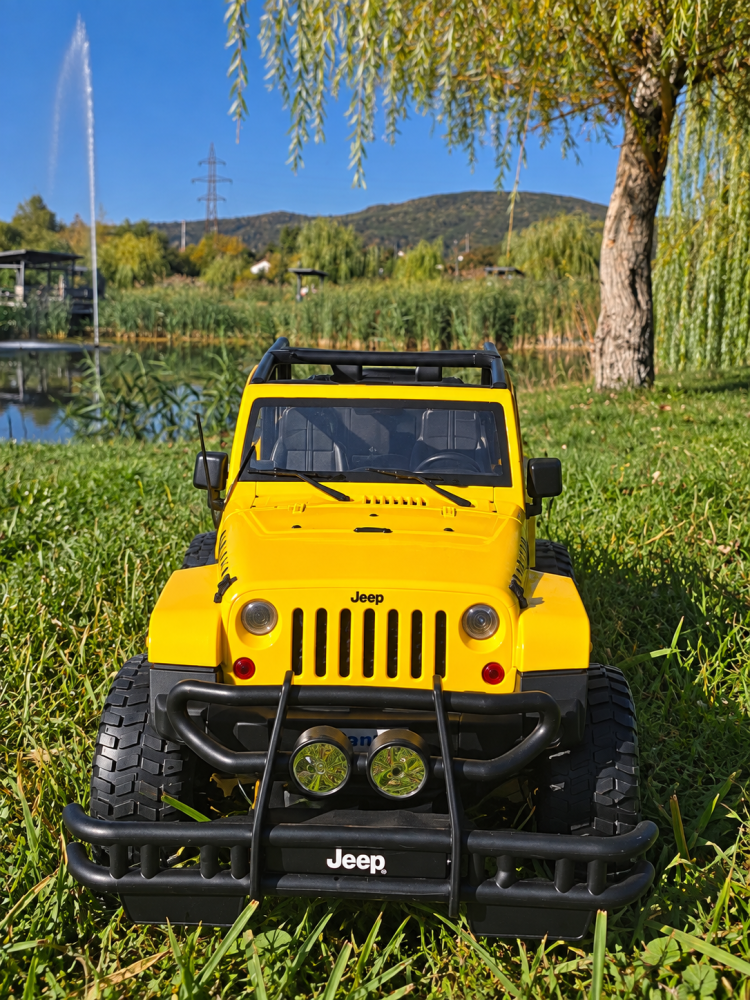 Masinuta RC 1/9 Jeep Wrangler Rubicon cu Licenta galbena 6 ani+ [2]