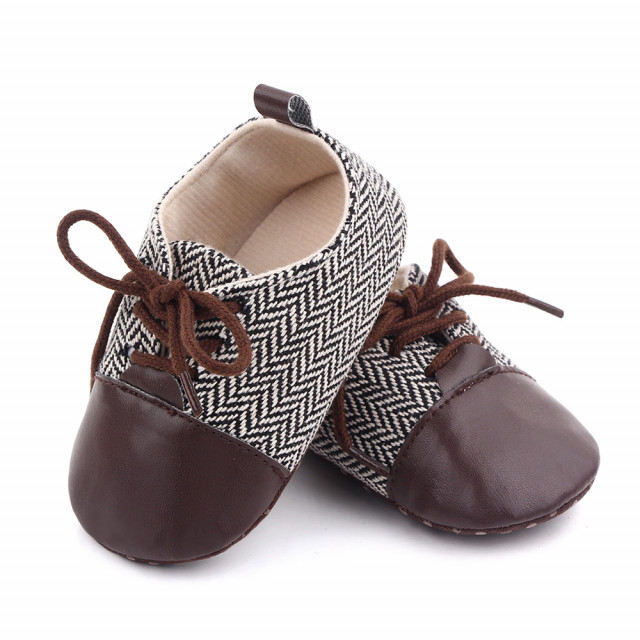 Pantofiori eleganti maro cu alb in zig zag [1]