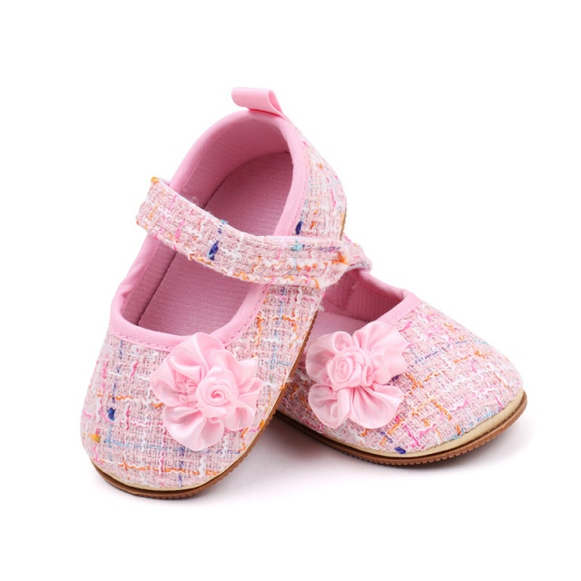 Pantofiori roz pentru bebelusi cu floricica - Elegant [1]