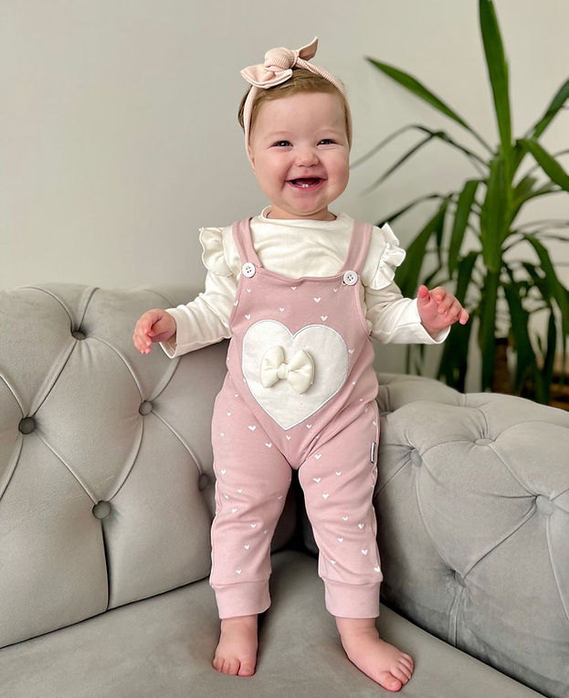 Salopeta pentru fetite, 2 piese, model Little heart, Roz [3]