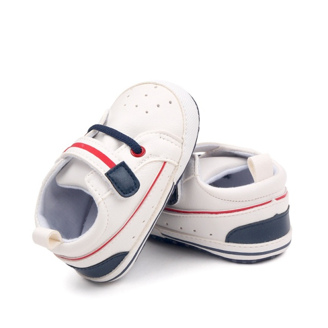 Tenisi albi cu insertii bleumarine pentru bebelusi [5]