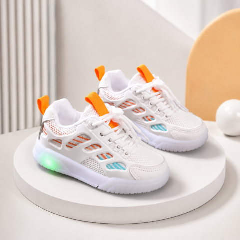 Adidasi - Adidasi copii cu luminite Bebelul alb cu portocaliu si turcoaz 21-25EUR