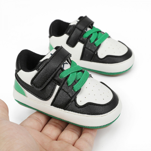 Adidasi - Adidasi albi cu NEGRU si VERDE - Smart